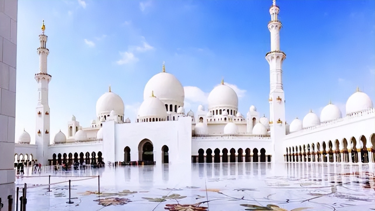 阿联酋阿布扎比卢浮宫镇馆之宝,阿联酋迪拜阿布扎比大清真寺图片