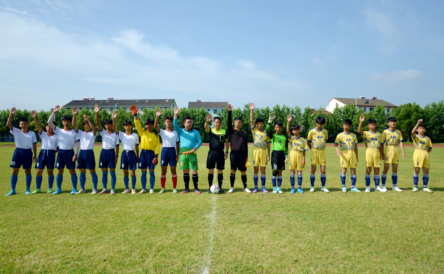 宁波市2021届足球八人制校园联赛,奉化初中联赛今年会有足球比赛吗