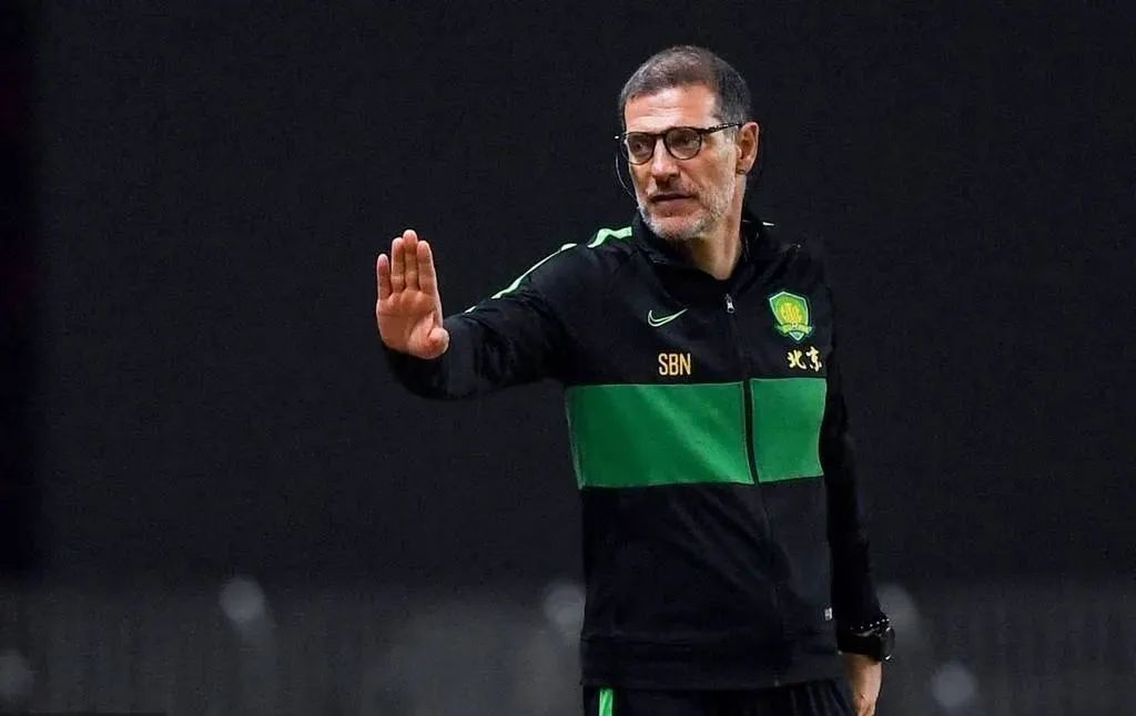 队长袖标为什么那么贵,队长袖标是干嘛的