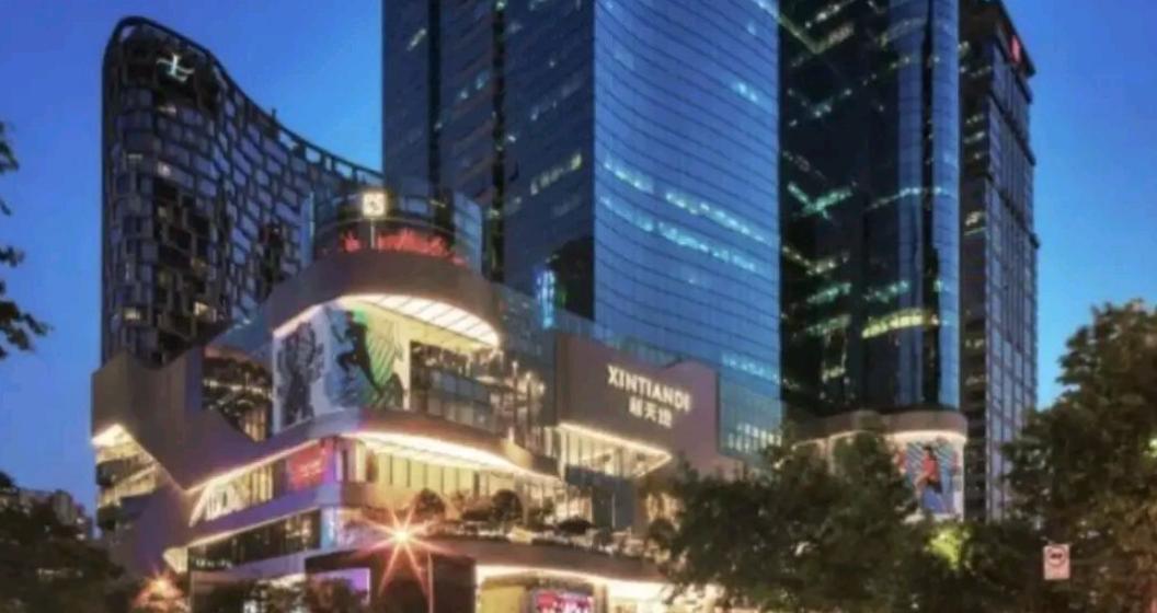 上海地标建筑群外滩打卡地,上海外滩最红地标