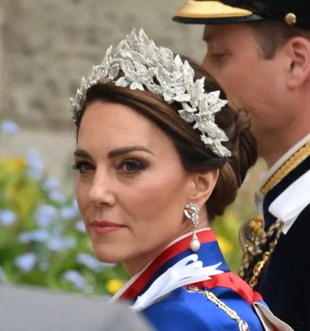 戴安娜王妃的珠宝,戴安娜王妃的皇家金库珠宝收藏