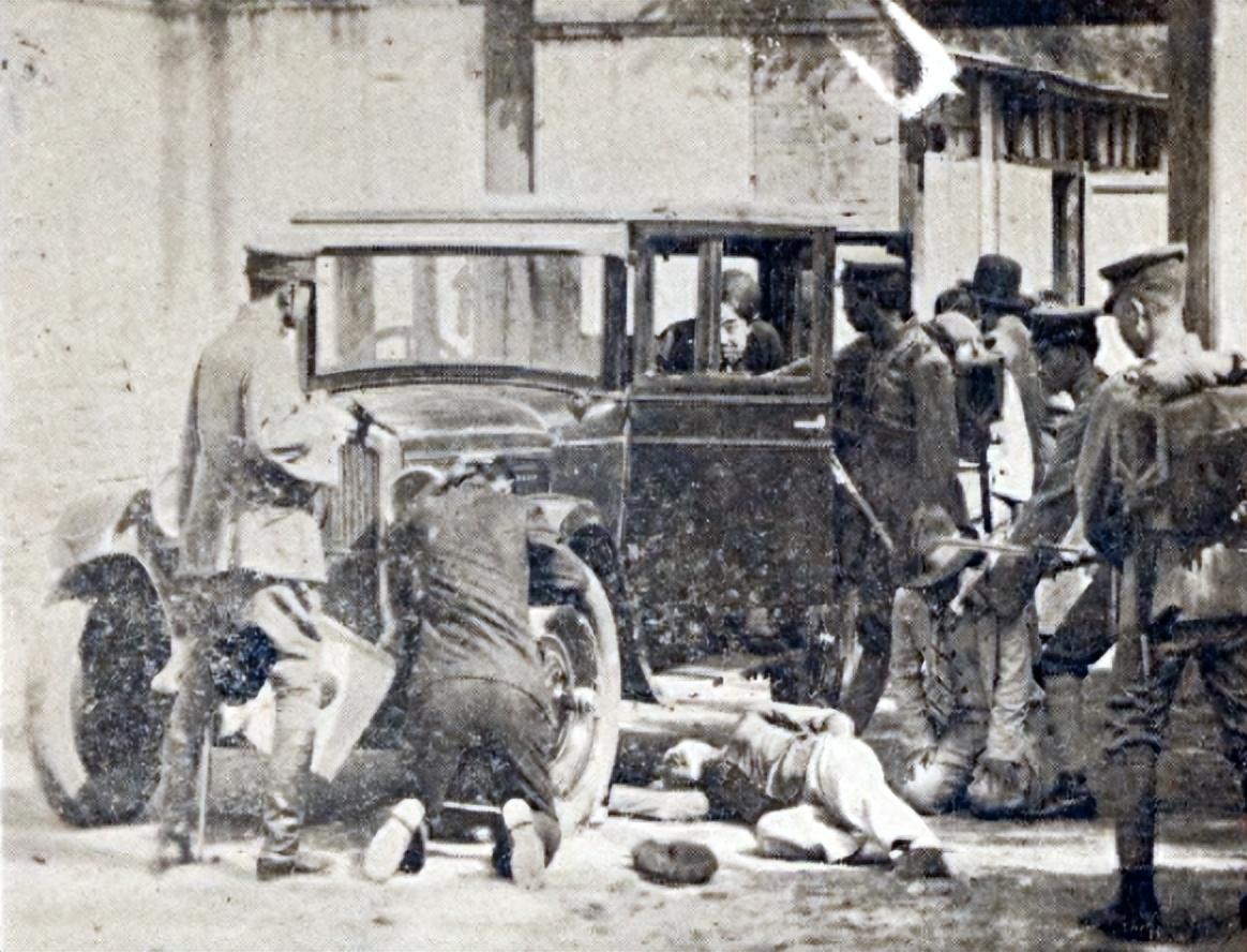 日本军日记：部下玷污了花姑娘，她在夜晚用剪刀愤怒剪断皇军*体下**