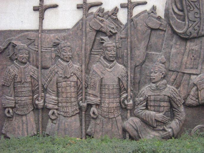 秦朝兵马俑与古代陶俑的艺术价值,秦朝兵马俑的设计简介及理念