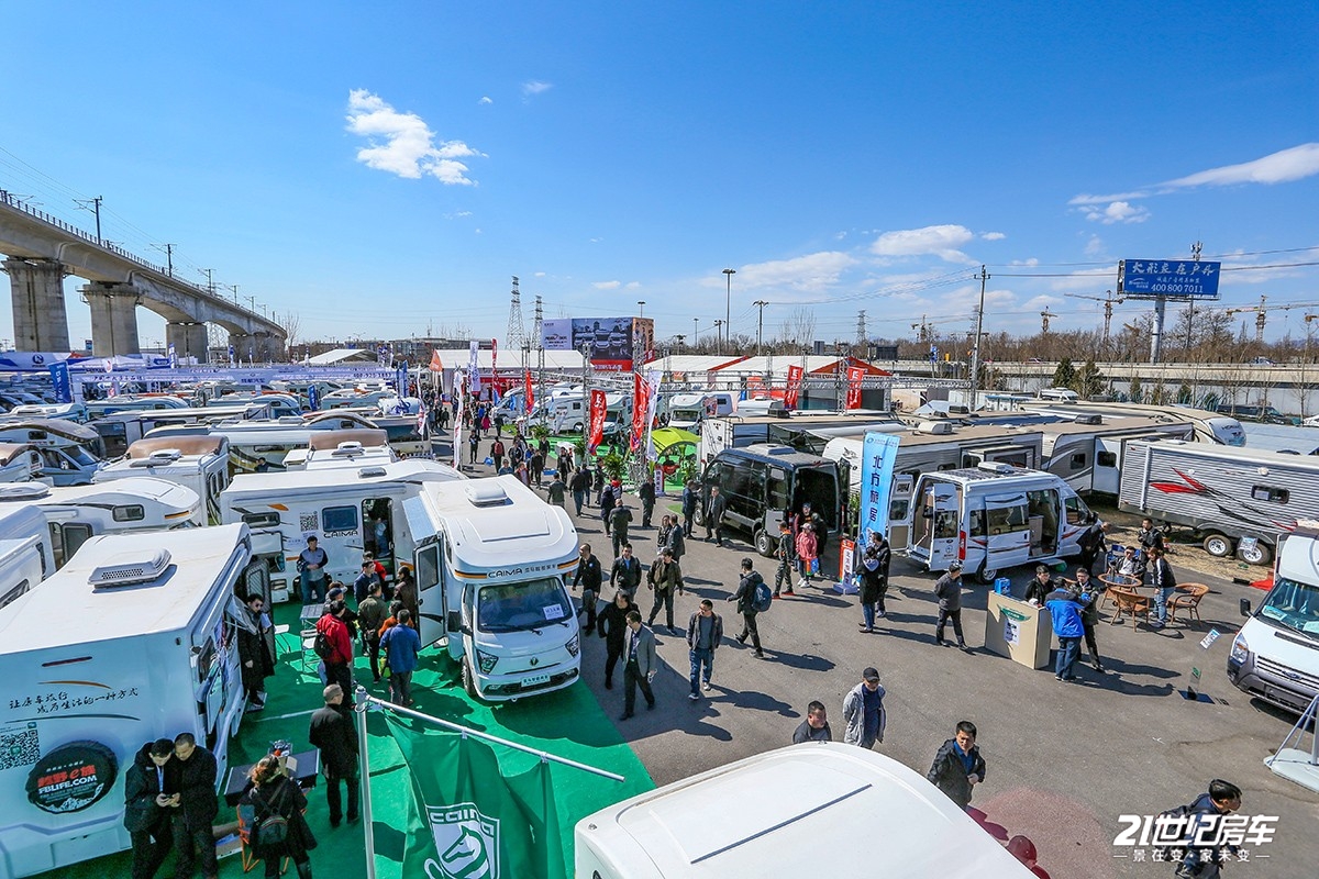 疫情露营文化兴起,疫情房车自驾旅行