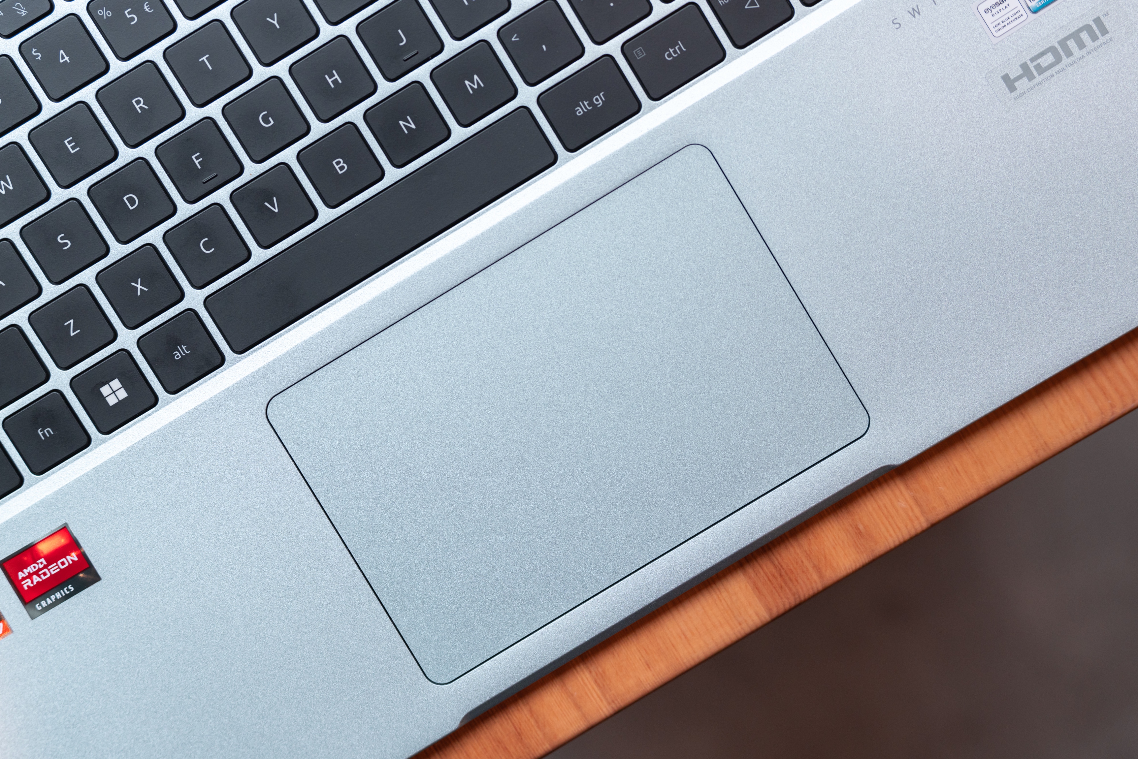 宏碁传奇轻薄本锐龙5测评,宏碁新锐龙r7笔记本评测