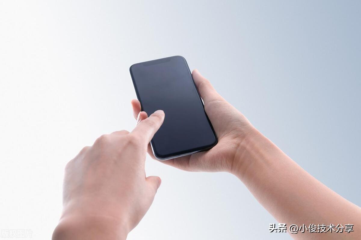 手机老是提醒软件更新要不要更新,手机总是提醒版本更新可以更新吗