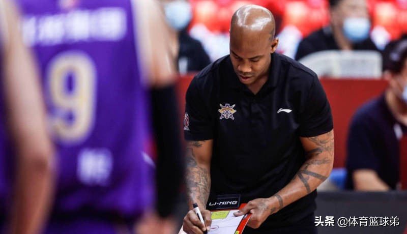 马布里下赛季回cba,马布里恐怖比赛