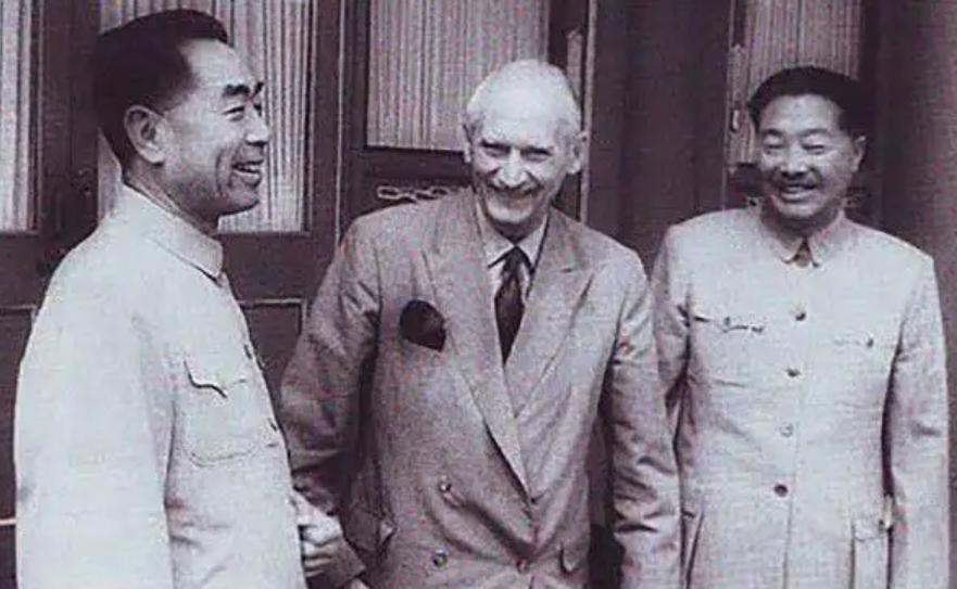 蒙哥马利参观延安澡堂,蒙哥马利参观中国军营