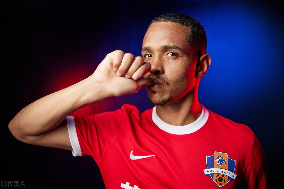 梅州客家足球俱乐部写真,梅州客家队海报