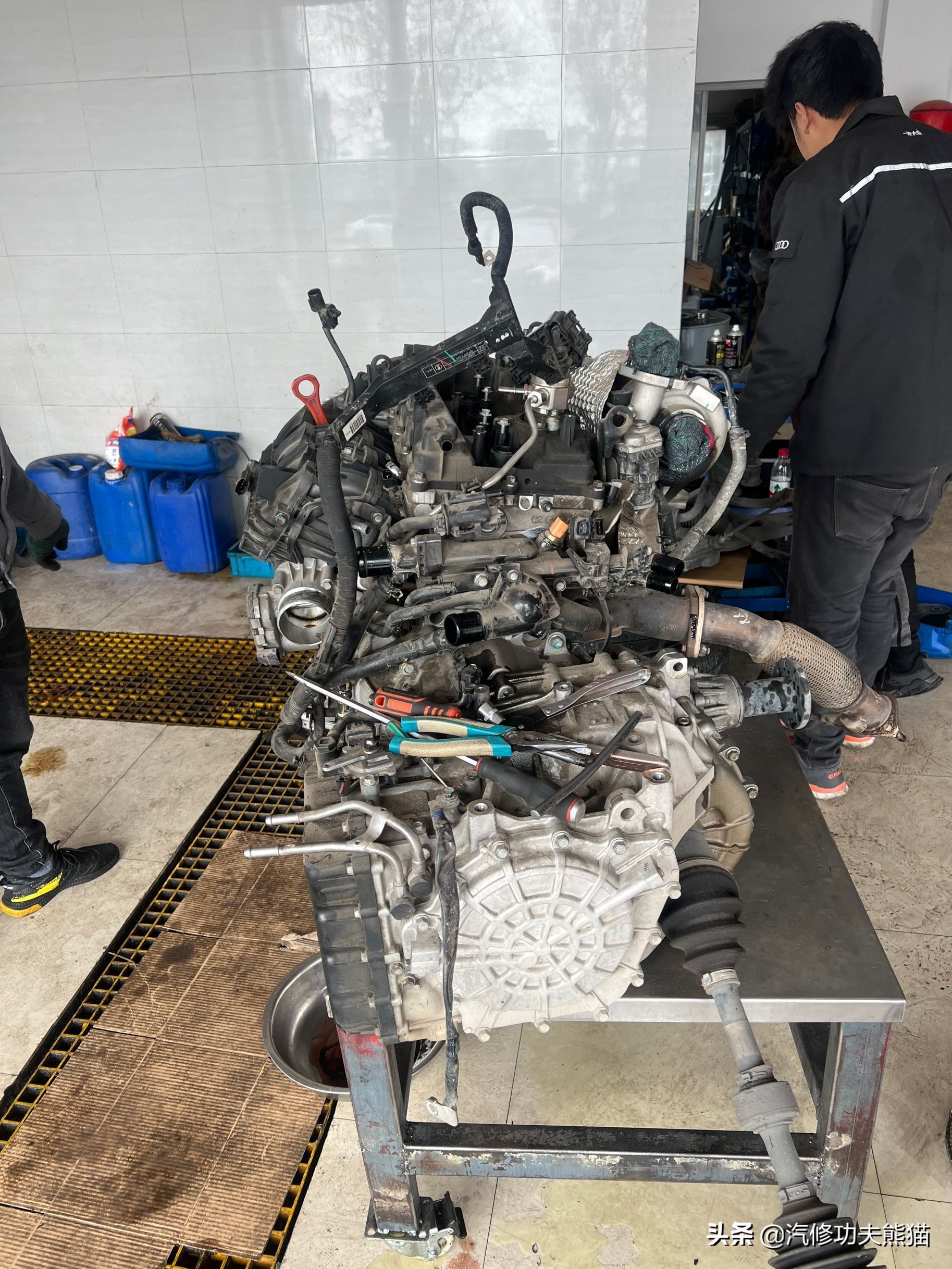 全新胜达大修,现代全新胜达9万公里烧机油