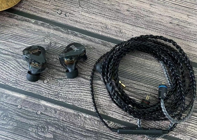 四款热门真无线hifi耳机音质横评,十大音质最好有线耳机测评