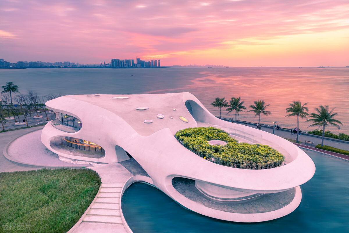 错峰海南出行七个景点旅游攻略,去海南旅游必去的五大景点