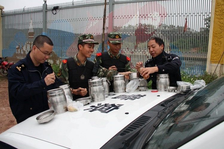 公务员报考海关必选政治吗,海关公务员报考条件专业