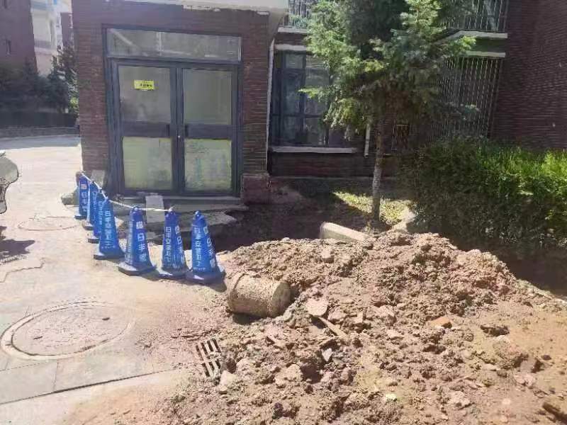 小区停水没人管找谁投诉,小区动不动停水可以找哪里投诉