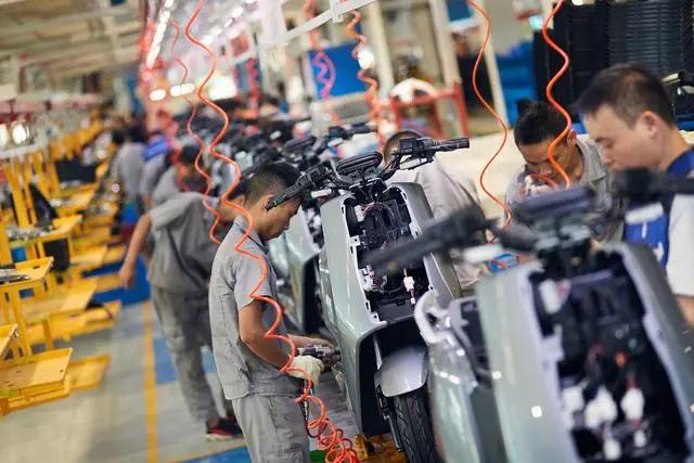 电动车大灯亮电机不转是什么原因,电动车仪表有电但电机不动