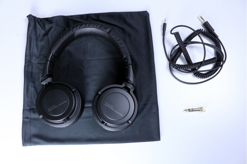 拜亚dt240pro,拜亚入门监听耳机推荐评测