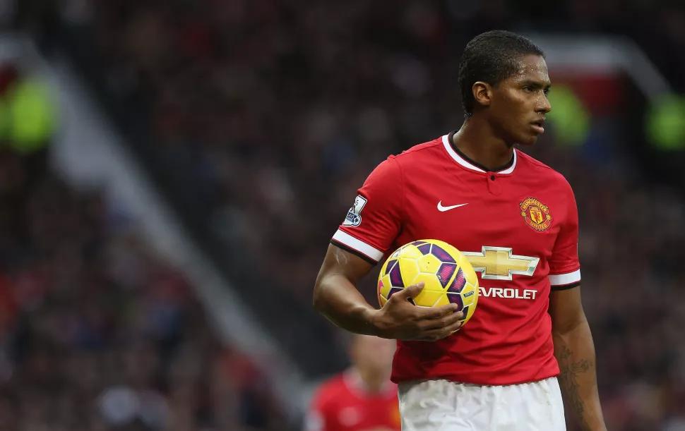 盘点英超历史上十大最佳后卫,英超十大亚洲球员