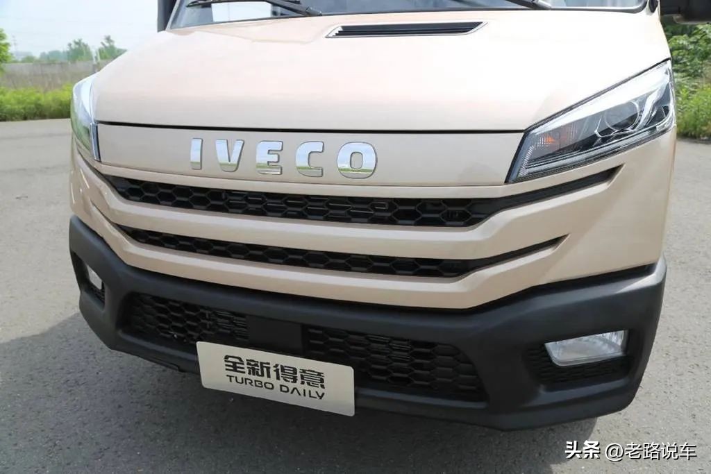 依维柯全新得意v40速比,南京依维柯得意v40加长版轻客