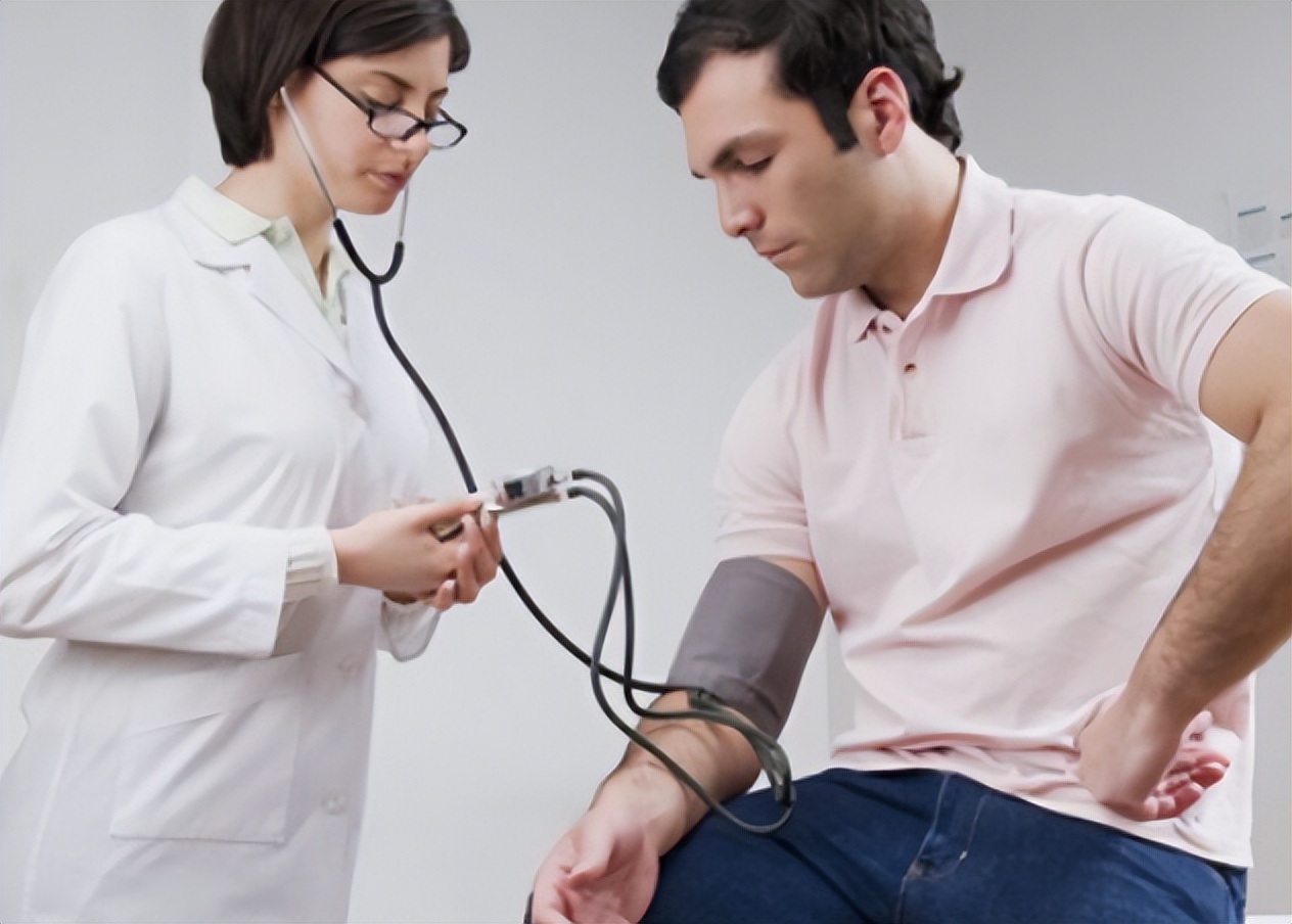 阿托伐他汀不能与什么食物同食,阿托伐他汀不能与哪些降压药同服