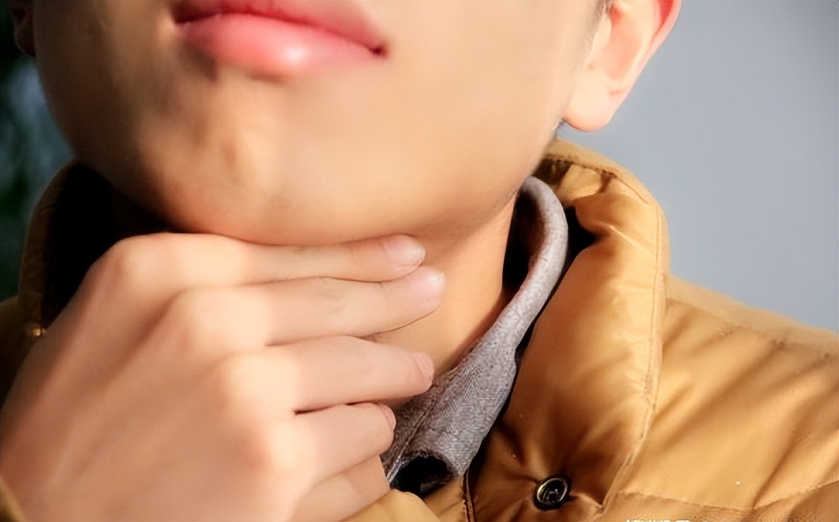 吴先生沮丧的问：变声怎么会是癌？