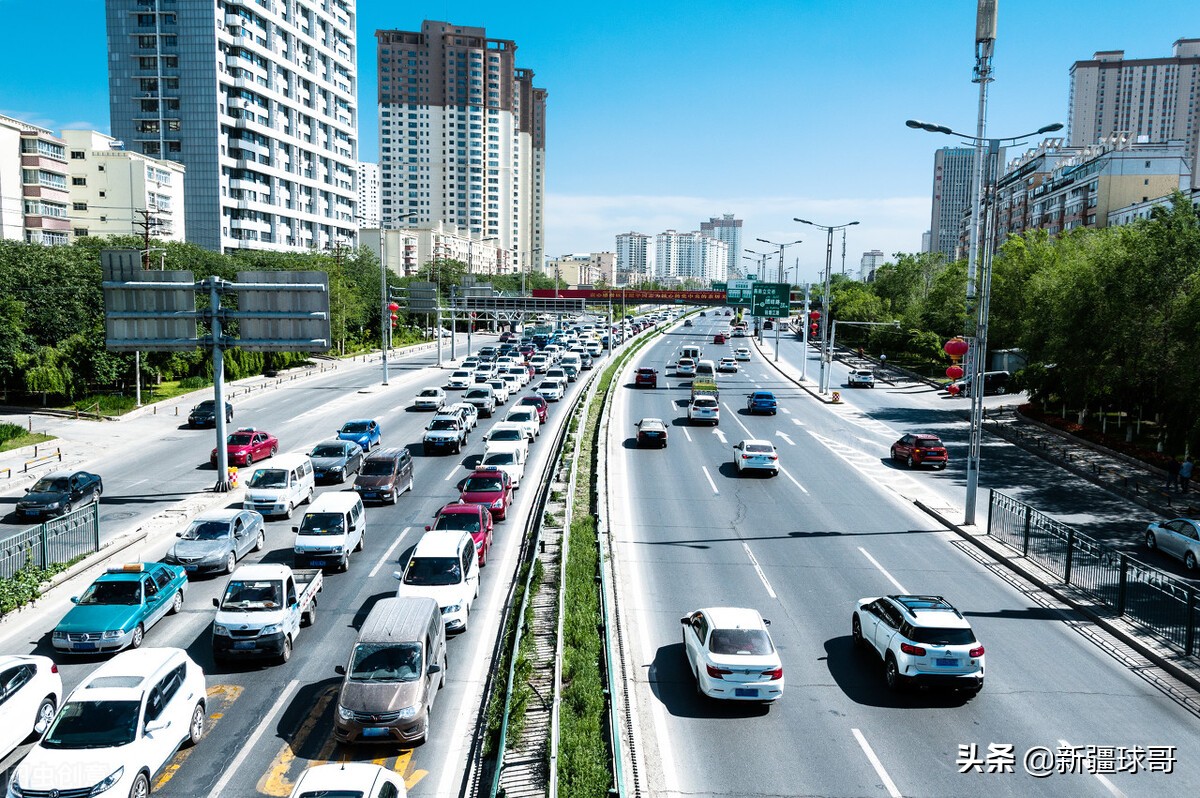 乌鲁木齐在全国的地位,乌鲁木齐市最大的魅力是什么