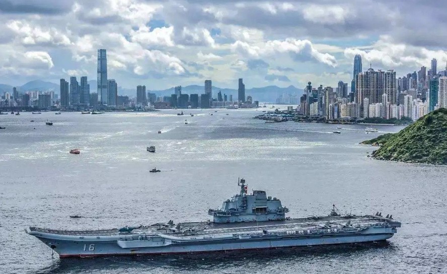 郑永年警示：中国千万别跟着美国搞这套东西，否则就会掉陷阱里