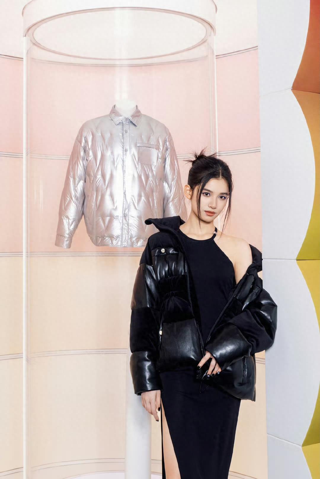 太平鸟绒入新境冬季大秀,太平鸟德绒保暖内衣儿童