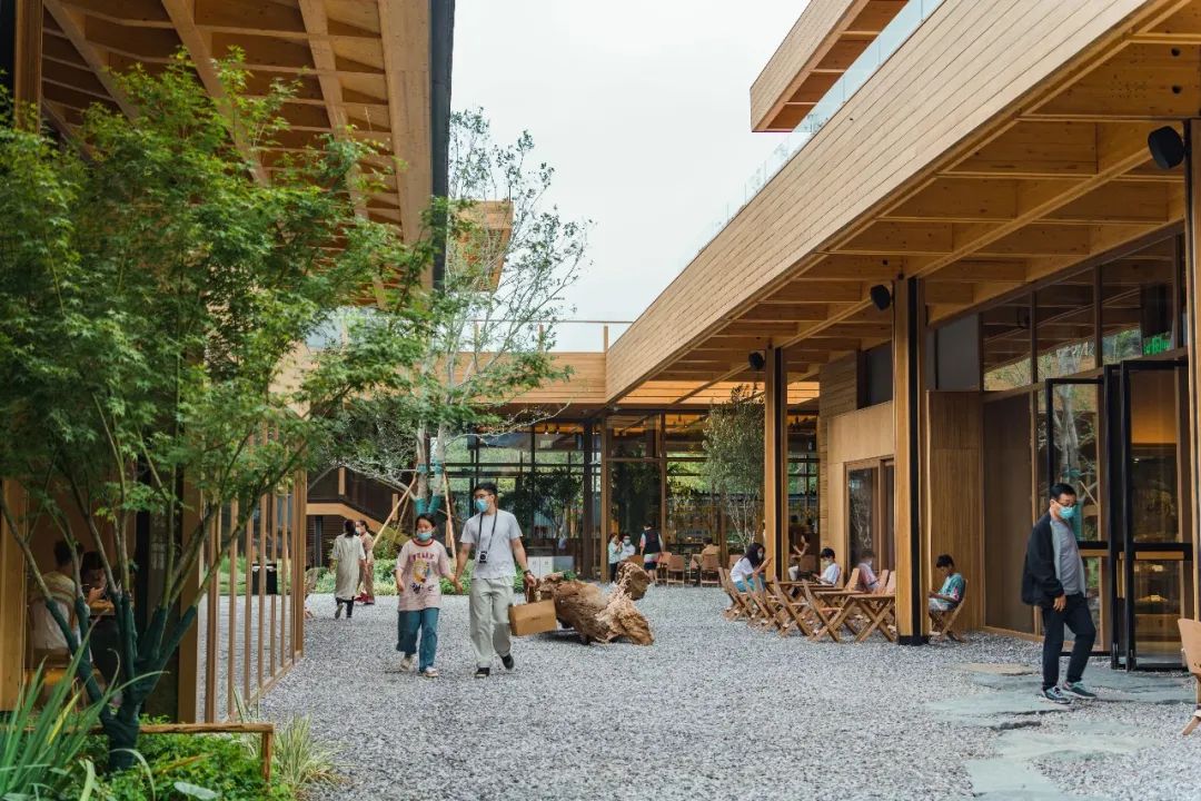 JINJISHOP：挖掘世界好物的生活买手