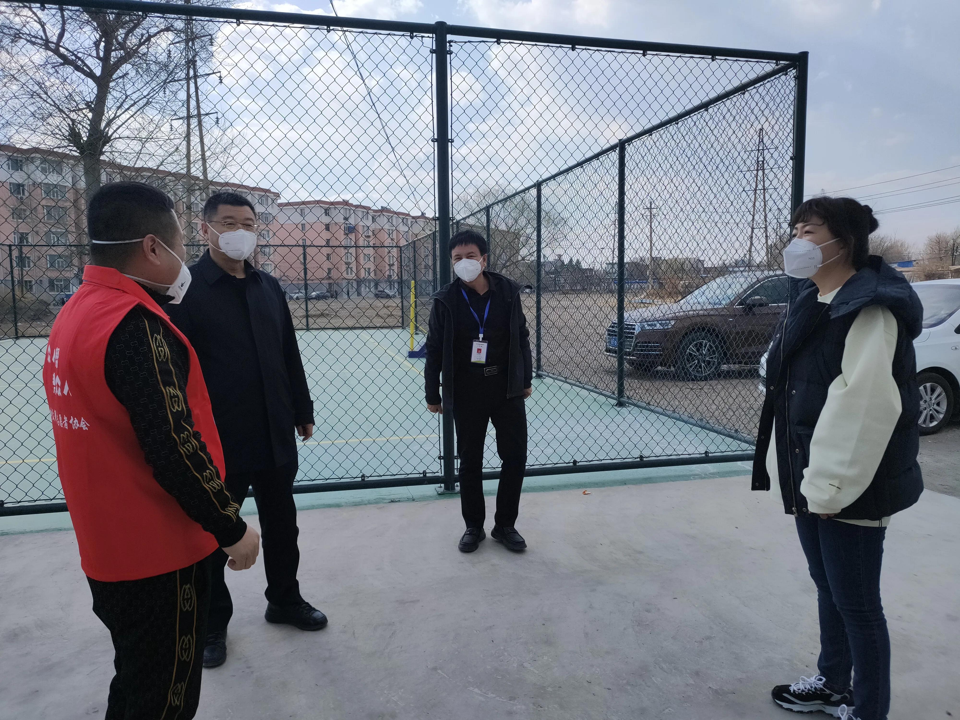 志愿服务助力打赢疫情防控阻击战,志愿服务筑起抗击疫情的万里长城