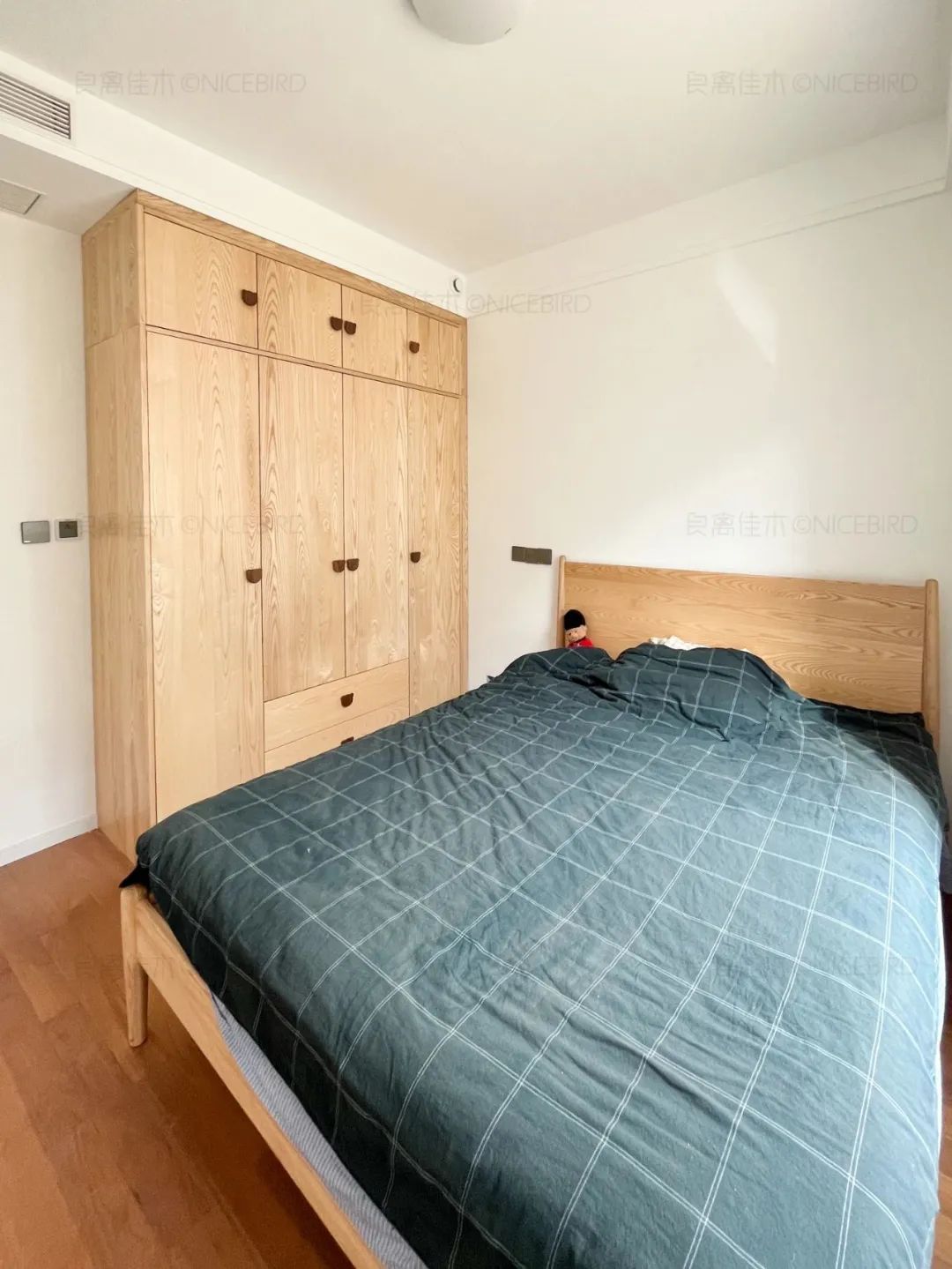 山东又上一分！烟台业主新古典风格客餐厅，樱桃木真的很温润