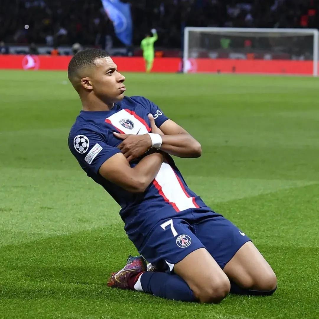 世界杯情侣头像,世界杯吉祥物头像