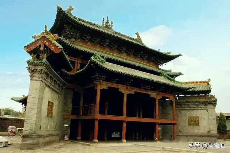 山西古戏台，繁华落尽的乡村圣殿