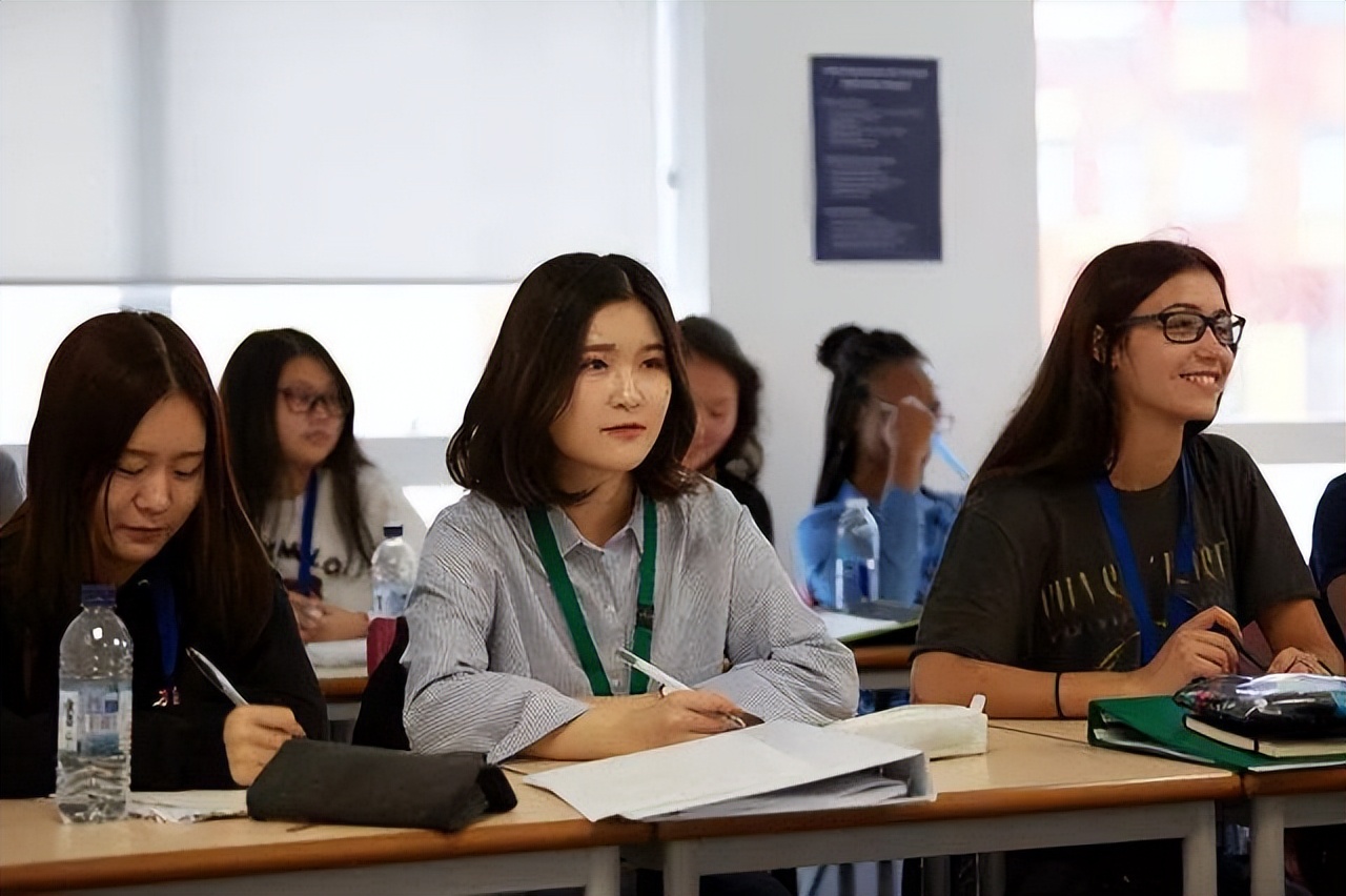 日本留学预科班有什么好处,2019意大利留学预科班