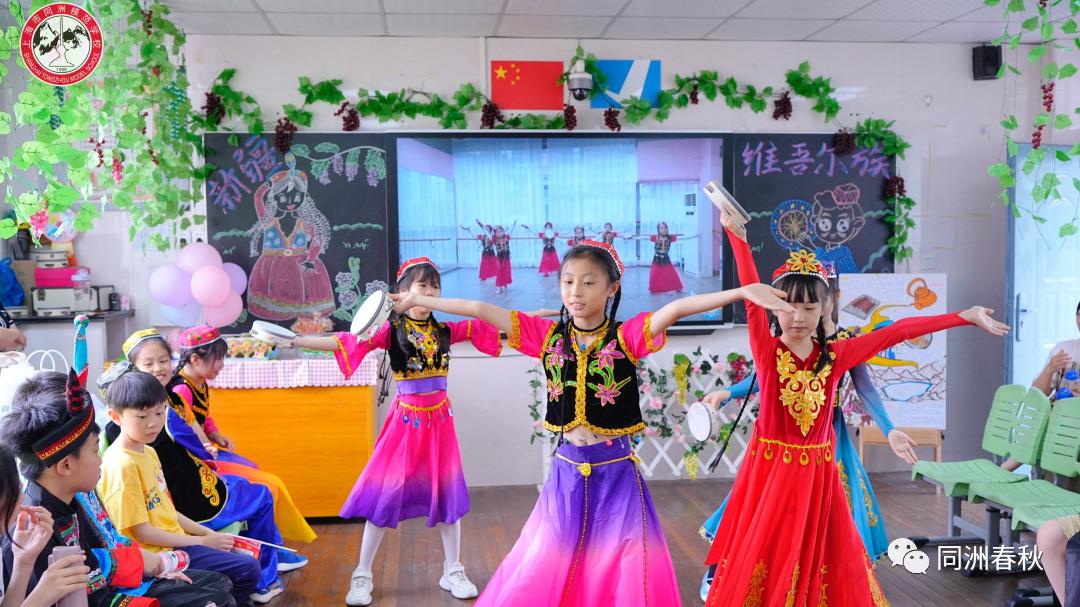 首届56个民族服饰创意大赛,五十六个民族服饰展介绍