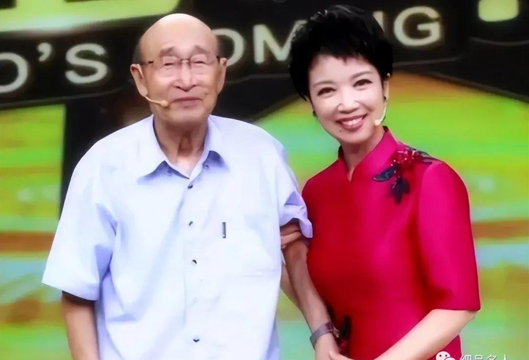 黄薇和蔡国庆是什么关系,黄薇蔡国庆