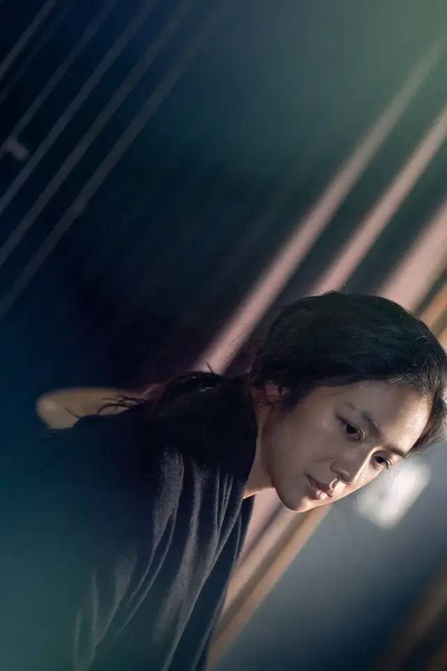 汤唯什么电影拿下韩国青龙奖影后,汤唯青龙奖影后韩国人评价