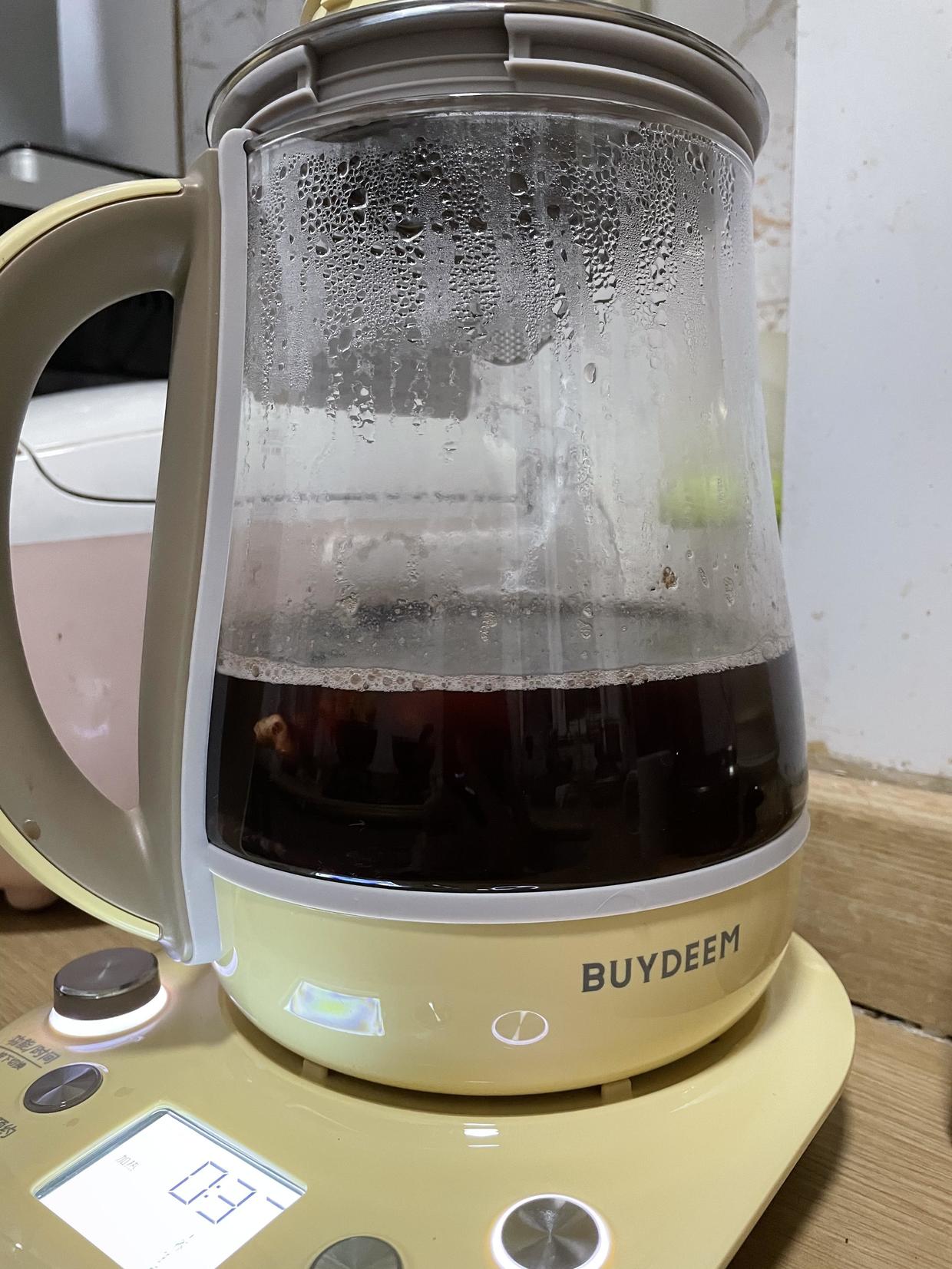 职场妈妈如何搞定全家人的胃？各种折中后，这款养生壶不错