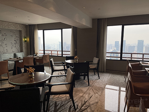 上海浦东丽思卡尔顿全景套房,上海波特曼丽思卡尔顿隐藏套房