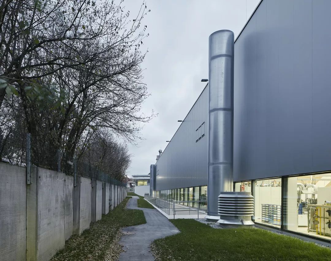 工业旅游，施华洛世奇摆脱疫情和网购冲击的绝招