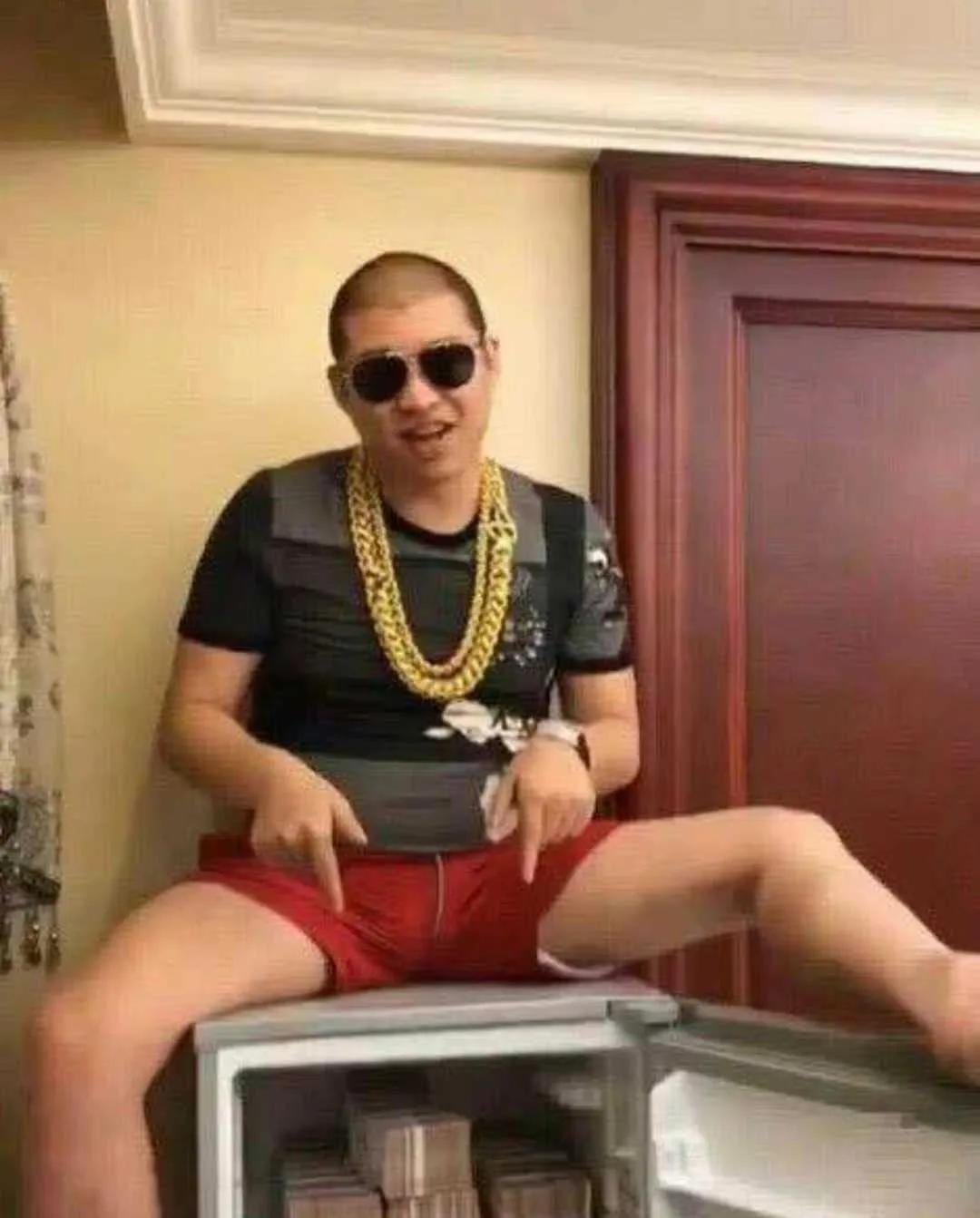 网红二驴卖假马丁靴怎么处理的,网红二驴卖假货怎么处理的