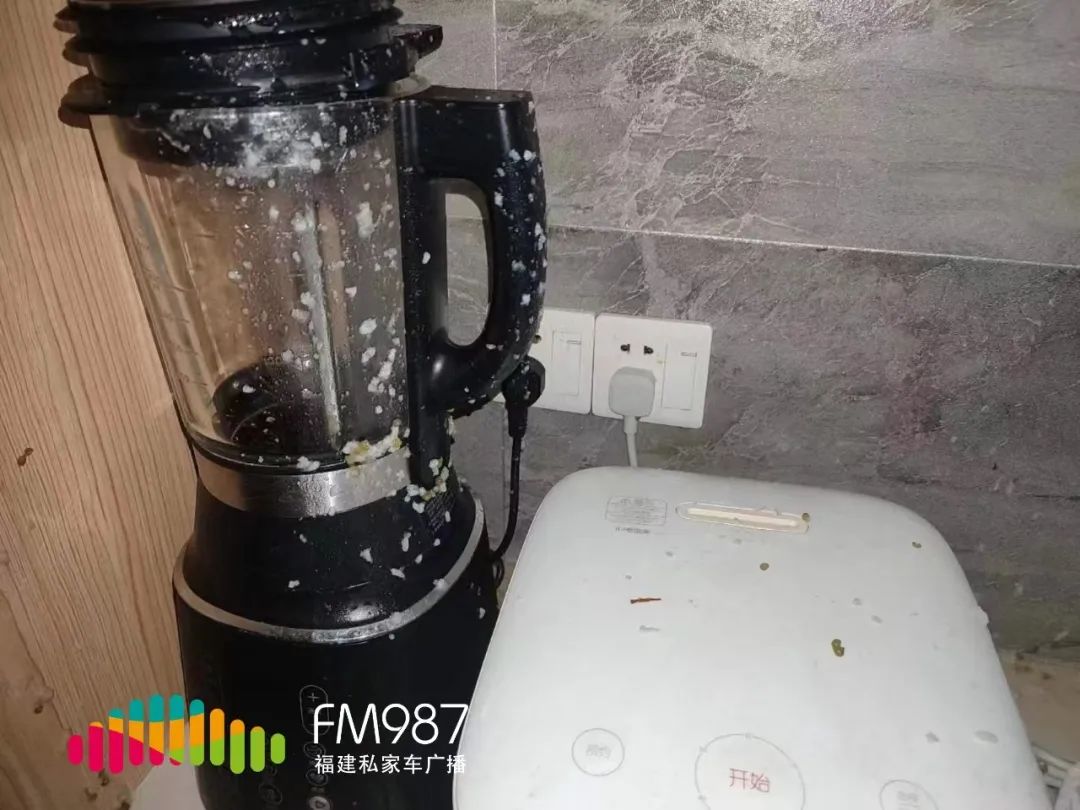 电压力锅煮饭到一半突然爆气,电压力锅煮饭发出要爆炸的声音