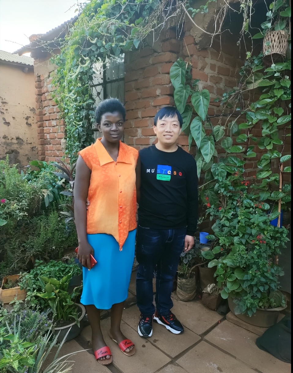 2020年，陕北农村小伙娶非洲黑人女孩，生混血儿子，如今怎样了？