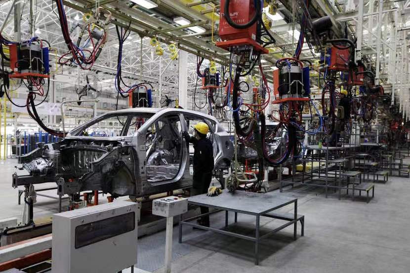 新能源混动车比燃油车真的省钱吗,混动车是不是未来新能源