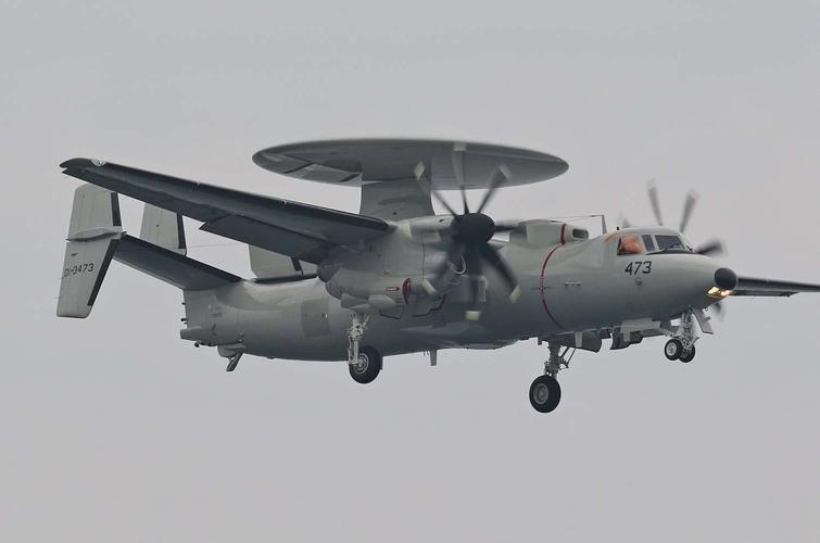 美日相争双方海上激战,美日军舰在日本近海联合演习