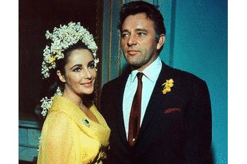 顶流名人的遗物,一缕头发也拍出百万?