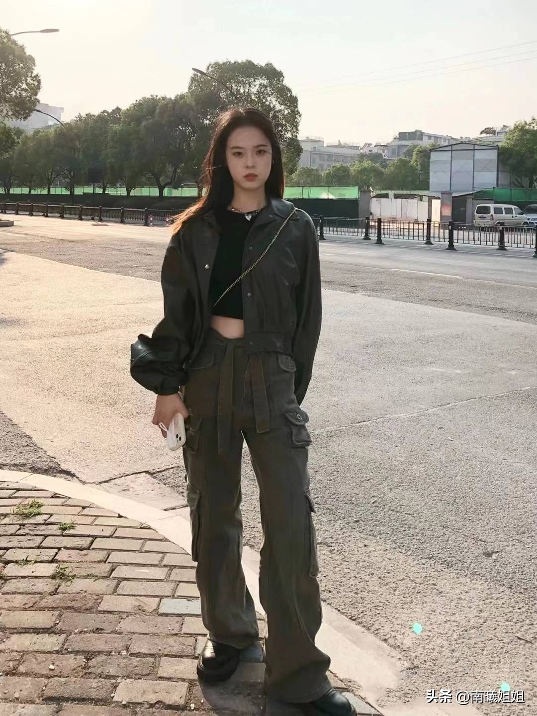 欧阳娜娜夏季工装裤,欧阳娜娜同款串标裤