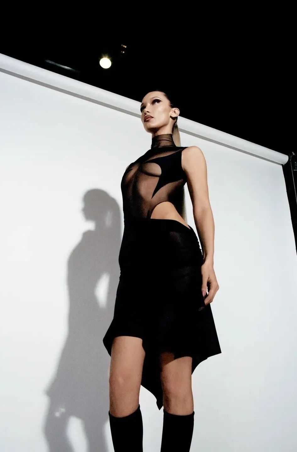 BLACKPINK全员上身的品牌究竟什么来头？