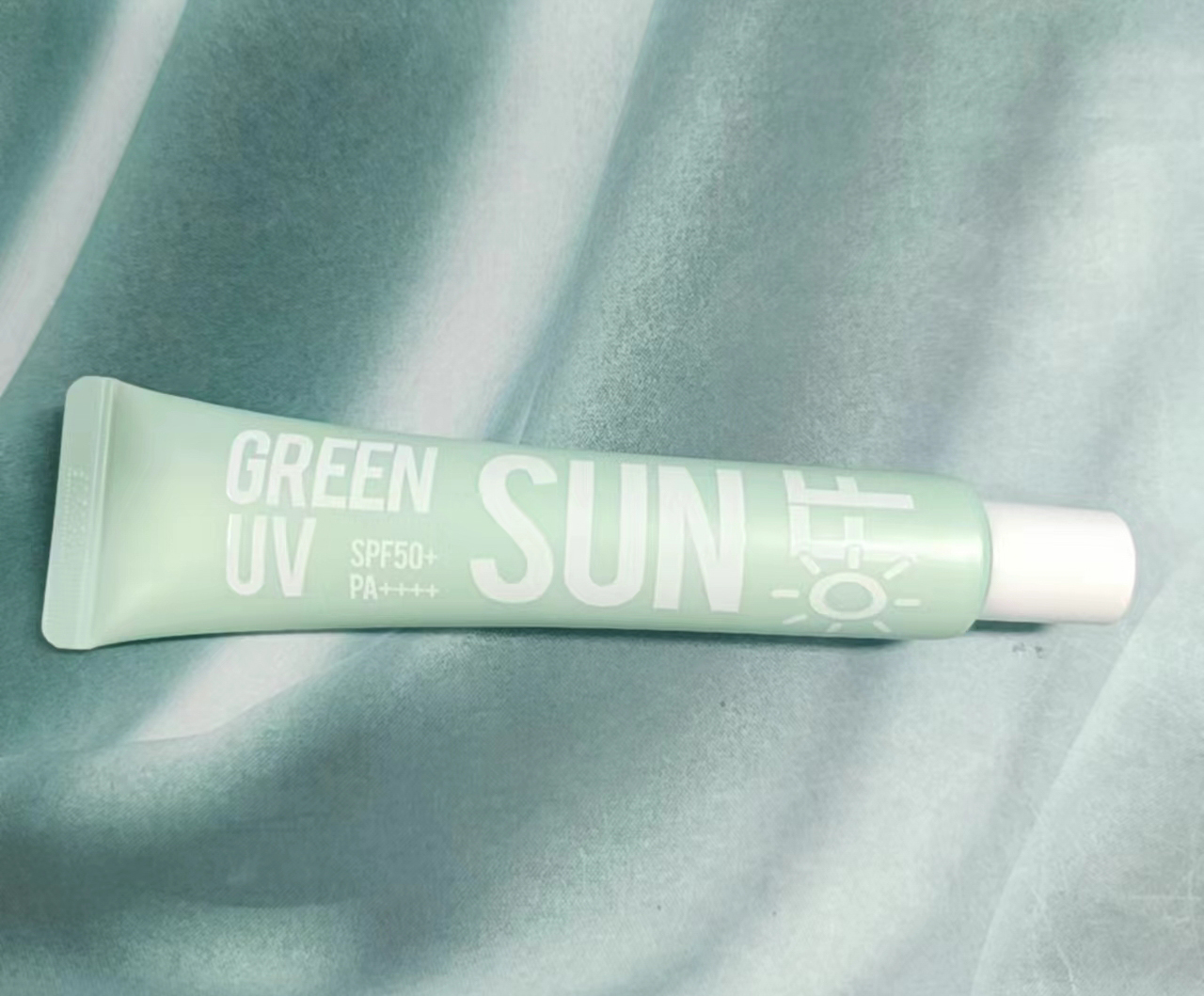 好用的防晒隔离霜实惠二合一大牌,哪款防晒霜隔离最好用最安全