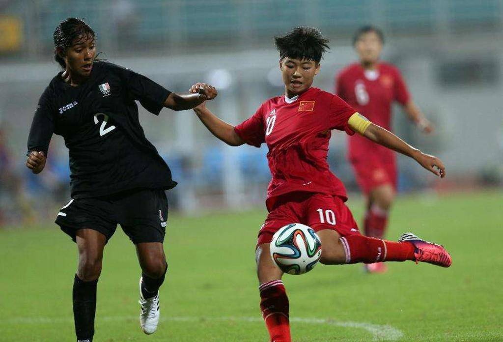 中国女足留洋首秀,中国女足3-2绝杀韩国解说