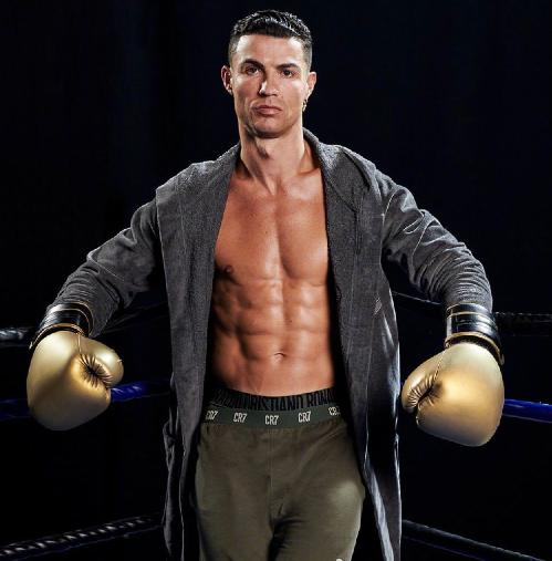 c罗内马尔告别卡塔尔世界杯,给世界杯球员颜值打分